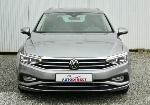 Volkswagen Passat, 2023