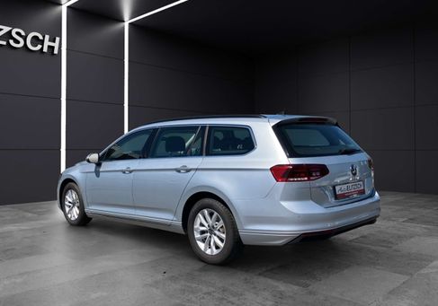 Volkswagen Passat Variant, 2022 3
