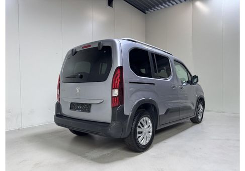 Peugeot, 2020 3
