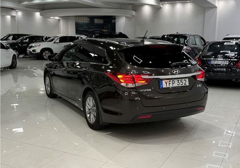 Hyundai i40, 2016