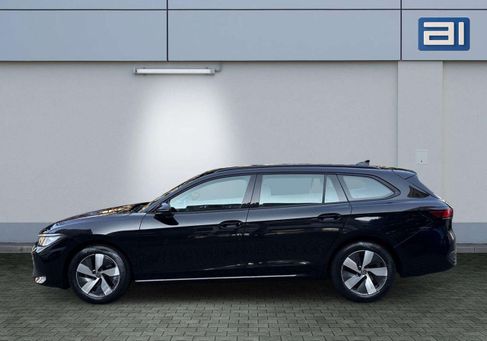 Volkswagen Passat, 2025
