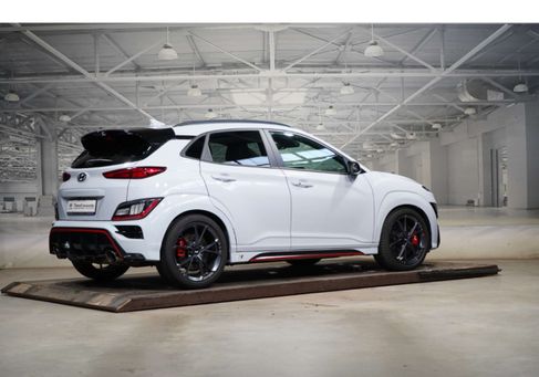 Hyundai Kona, 2021 3