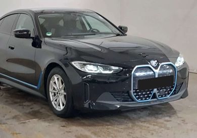 BMW i4, 2022