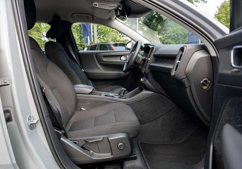 Volvo XC40, 2023 2