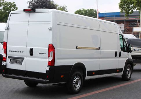 Peugeot Boxer, 2025