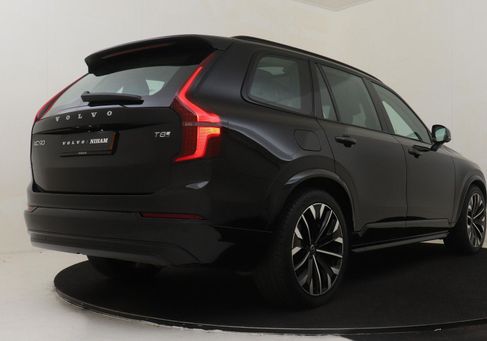 Volvo XC90, 2025 3
