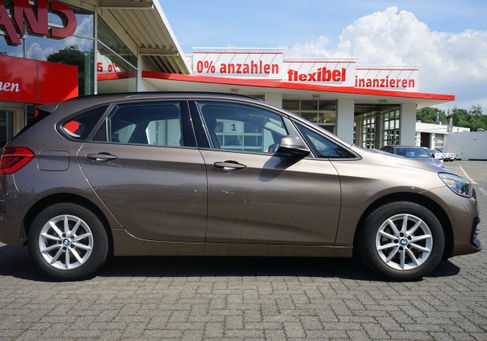 BMW 218, 2019 3