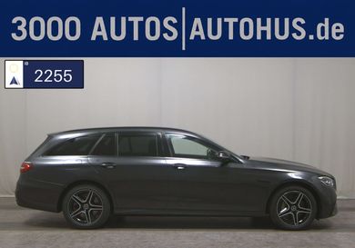 Mercedes-Benz E 300, 2022