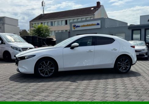 Mazda 3, 2024