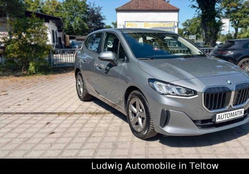 BMW 218, 2022 3