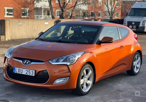 Hyundai Veloster, 2012