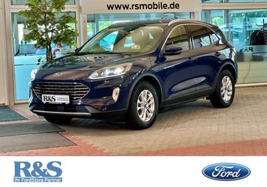 Ford Kuga, 2022