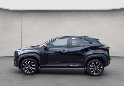 Toyota Yaris Cross, 2025