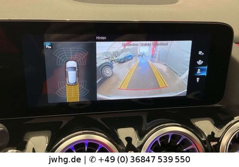 Mercedes-Benz GLA 250, 2021