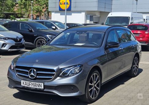 Mercedes-Benz E 220, 2018