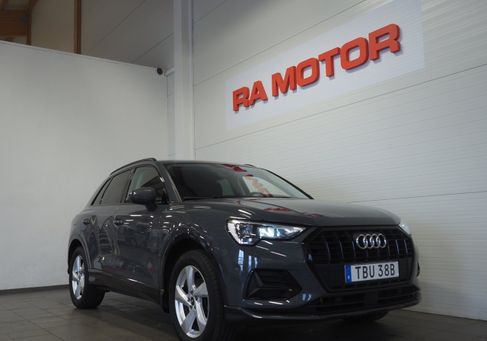 Audi Q3, 2022