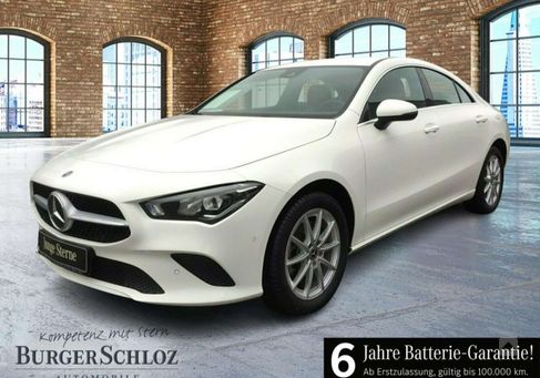 Mercedes-Benz CLA 250, 2022