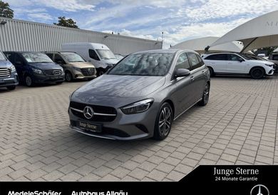 Mercedes-Benz B 180, 2025