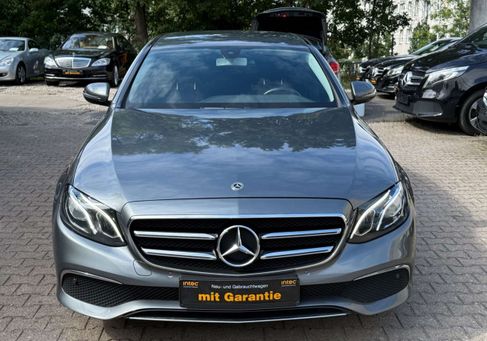 Mercedes-Benz E 200, 2020