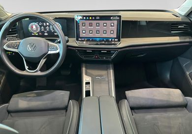 Volkswagen Passat Variant, 2025