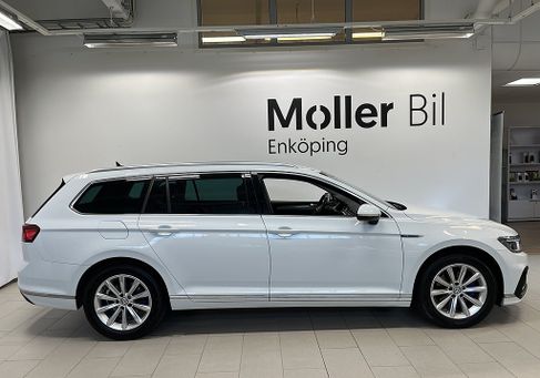Volkswagen Passat Variant, 2020