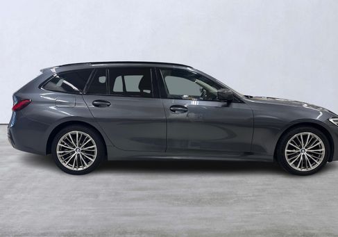 BMW 320, 2020 3