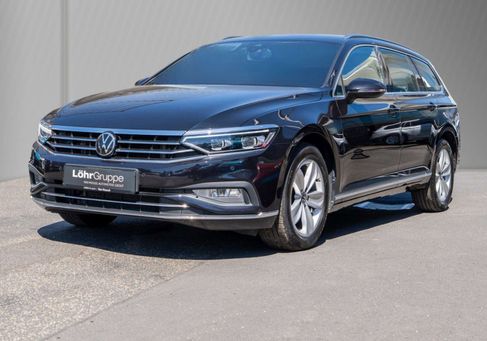 Volkswagen Passat Variant, 2023 3