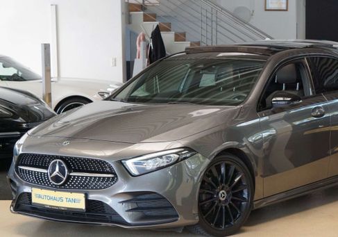 Mercedes-Benz A 200, 2019 3