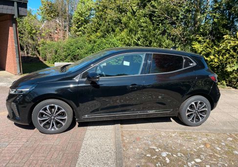 Renault Clio, 2025