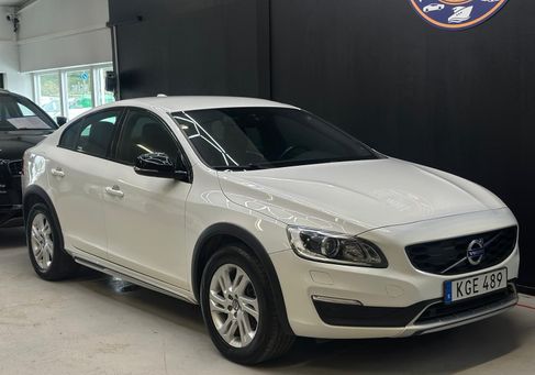 Volvo S60 Cross Country, 2018