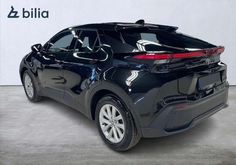 Toyota C-HR, 2025 2