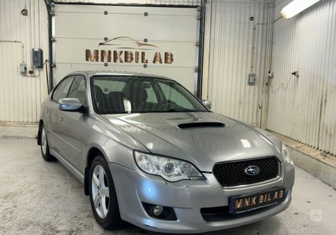 Subaru Legacy, 2009