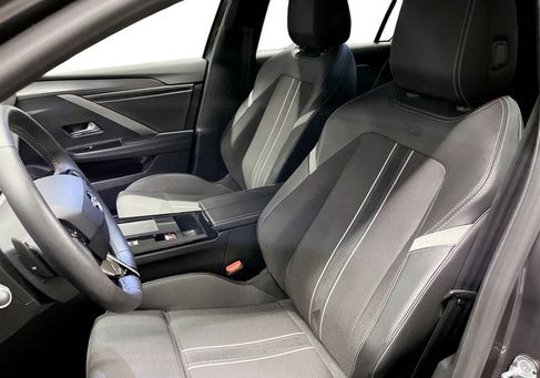 Opel Astra, 2024