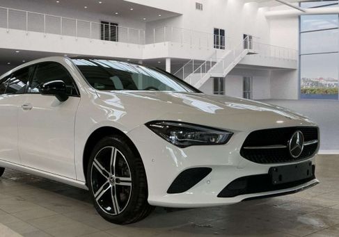Mercedes-Benz CLA 250, 2022