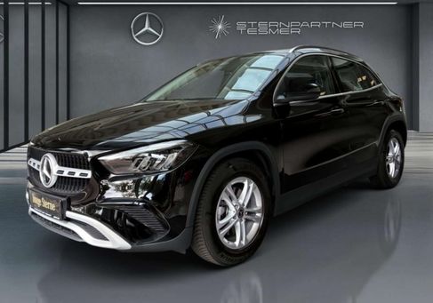 Mercedes-Benz GLA 180, 2024