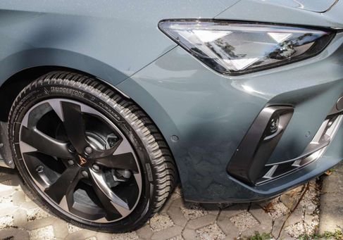 Cupra Leon, 2025