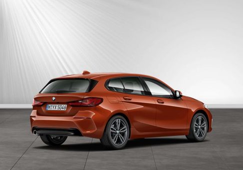 BMW 118, 2023