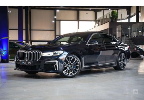 BMW 7 Serija, 2021