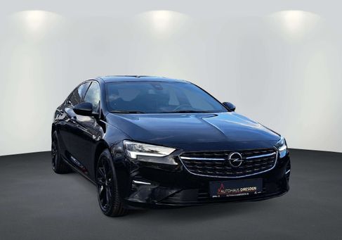 Opel Insignia, 2022