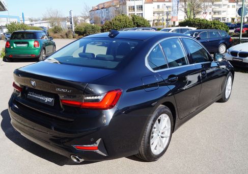 BMW 330, 2019