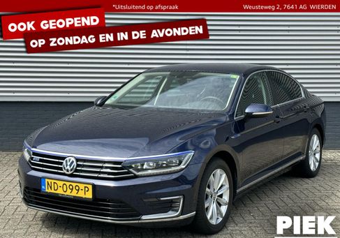 Volkswagen Passat, 2016