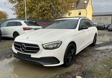Mercedes-Benz E 300, 2021