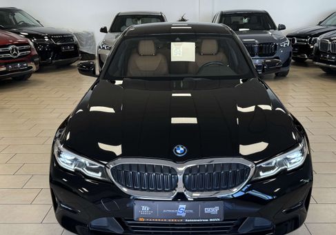BMW 320, 2022