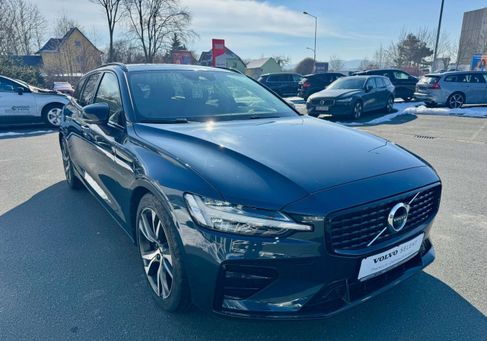 Volvo V60, 2022
