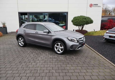 Mercedes-Benz GLA 220, 2019