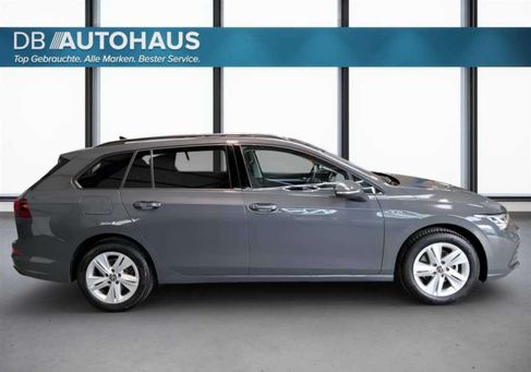 Volkswagen Golf, 2024 3