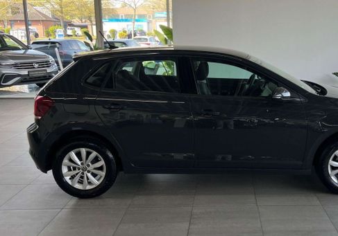 Volkswagen Polo, 2021 2