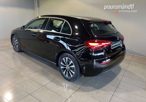 Mercedes-Benz A 180, 2025