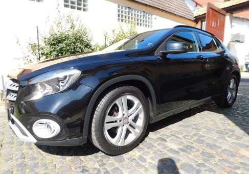 Mercedes-Benz GLA 180, 2018