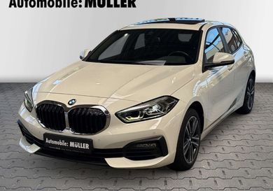 BMW 118, 2023